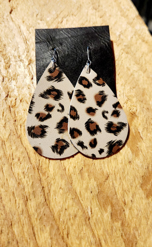 Imitation Leather Teardrop Earrings- leopard