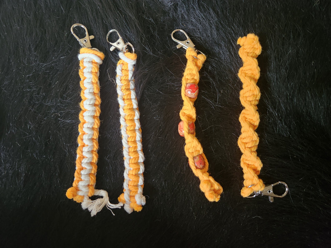 Macrame clips/key chains - orange collection -